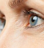 Wczesne-objawy-chorob-oczu-–-jak-nie-przegapic-pierwszych-sygnalow-pogorszenia-wzroku-768x471